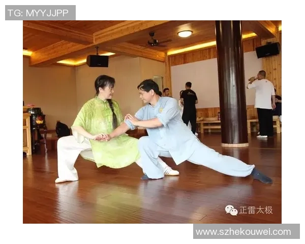 太极与足球的完美结合探讨运动哲学与团队协作的深层关系