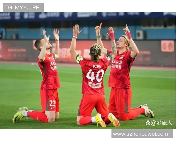 足球咋破如何破解场上困局提升球队战斗力与配合默契